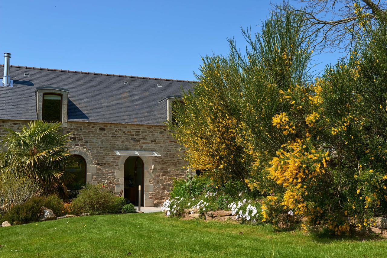 B&B La Grange Du Minuellou Melgven Buitenkant foto